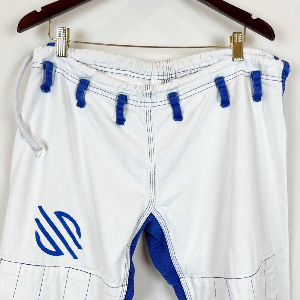 White Jiu Jitsu Gi with Blue Accents - Picture 10 of 16